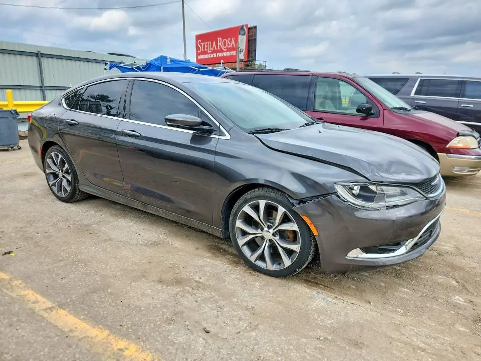 2016 CHRYSLER 200 C  
