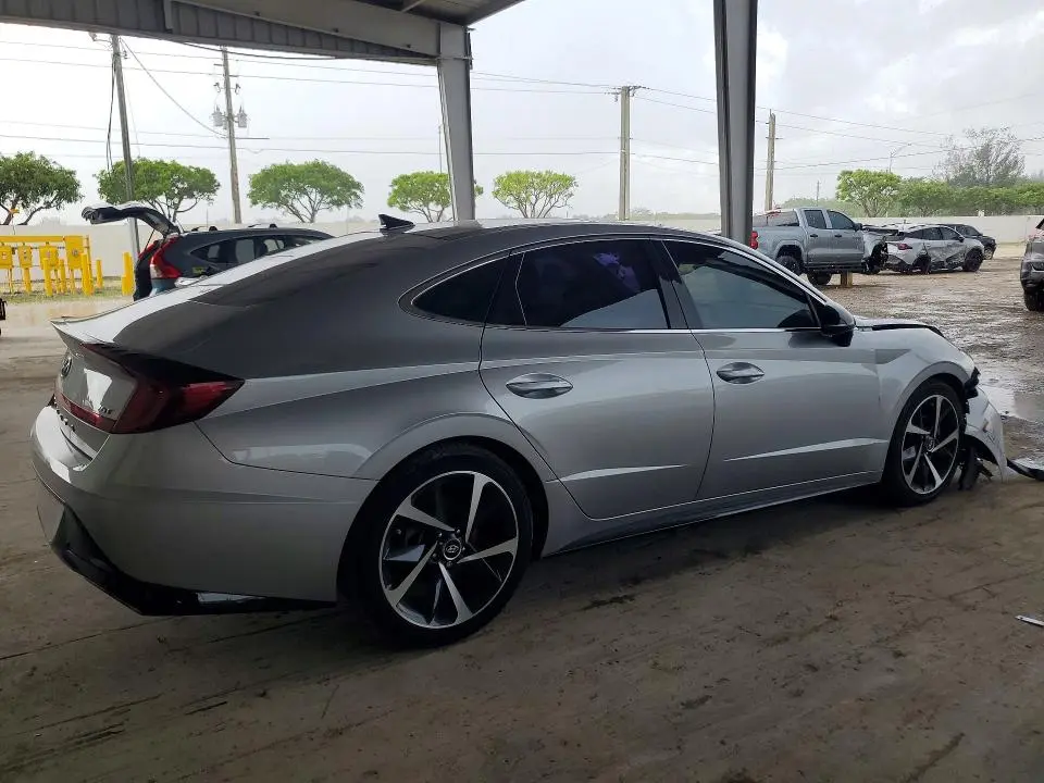 2022 HYUNDAI SONATA SEL PLUS  