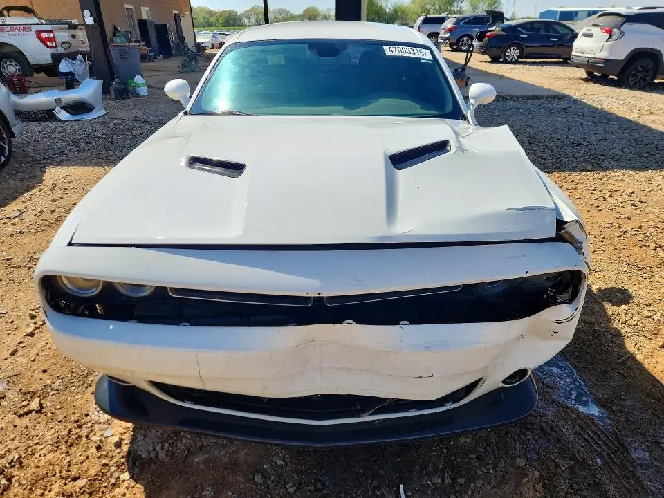 2018 DODGE CHALLENGER SXT  