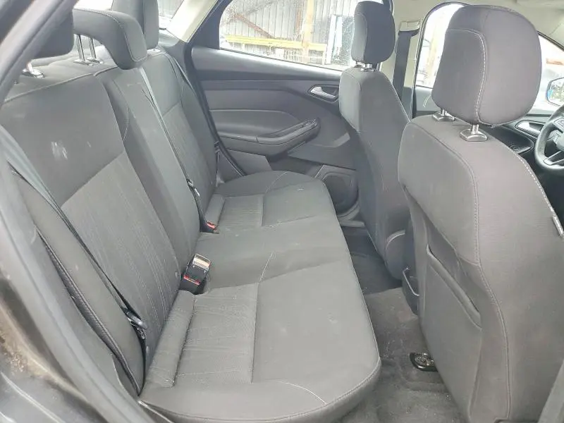 2018 FORD FOCUS SE  