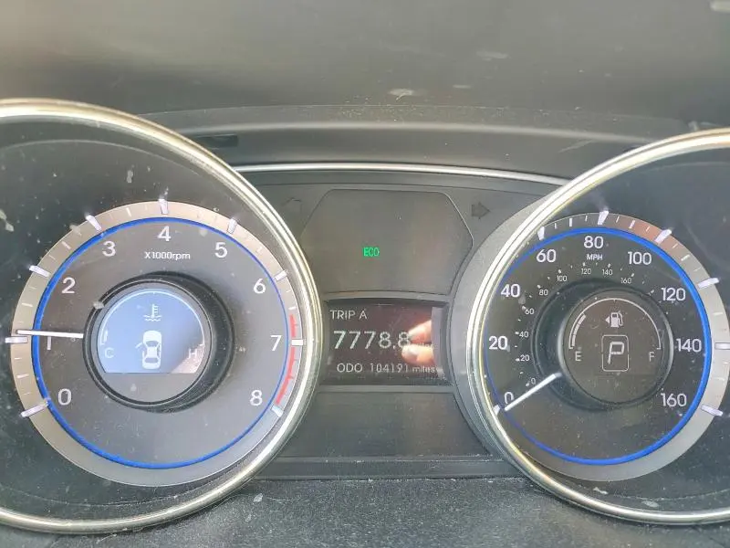 2012 HYUNDAI SONATA GLS  