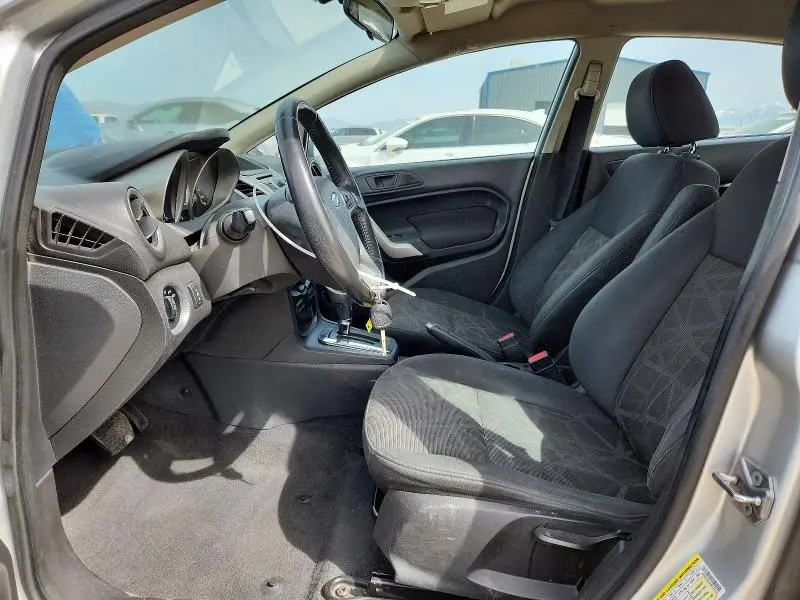 2013 FORD FIESTA SE  
