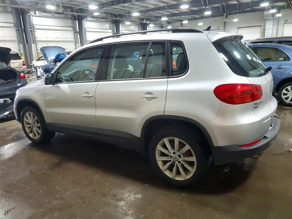 2017 VOLKSWAGEN TIGUAN S  