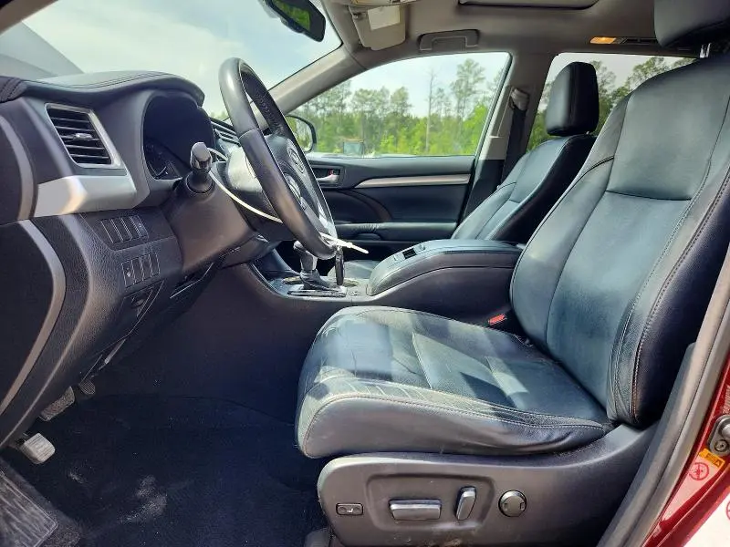 2014 TOYOTA HIGHLANDER XLE  