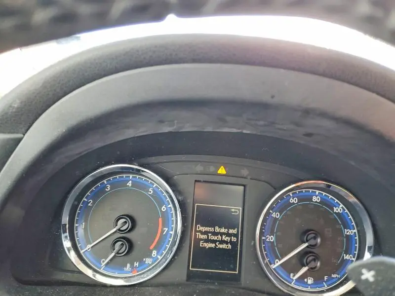 2017 TOYOTA COROLLA L  