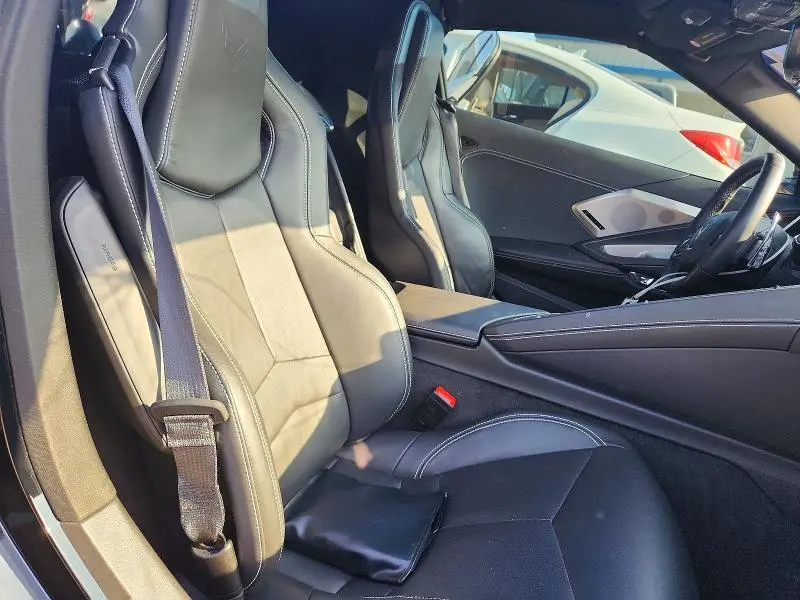 2022 CHEVROLET CORVETTE STINGRAY 2LT  
