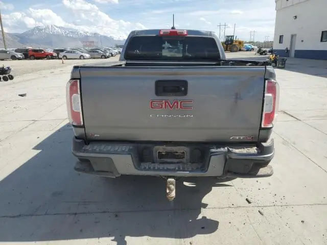 2021 GMC CANYON AT4  