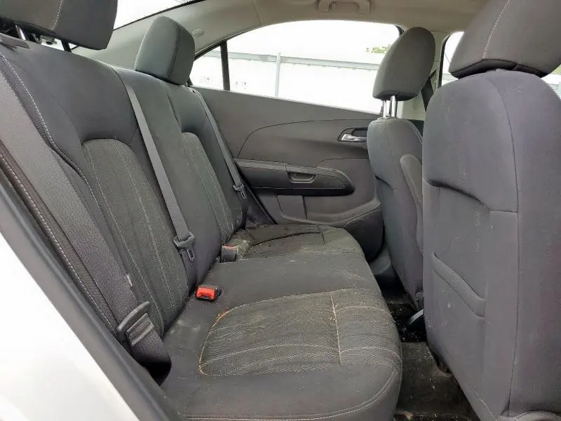2017 CHEVROLET SONIC LT  