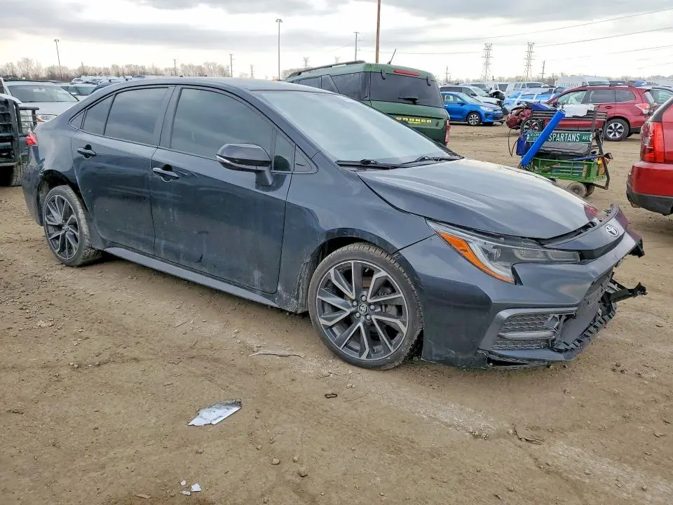 2020 TOYOTA COROLLA SE  