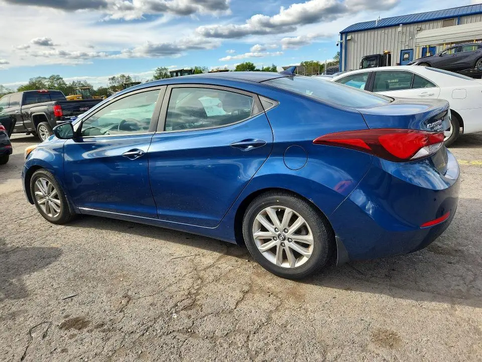 2015 HYUNDAI ELANTRA SE  