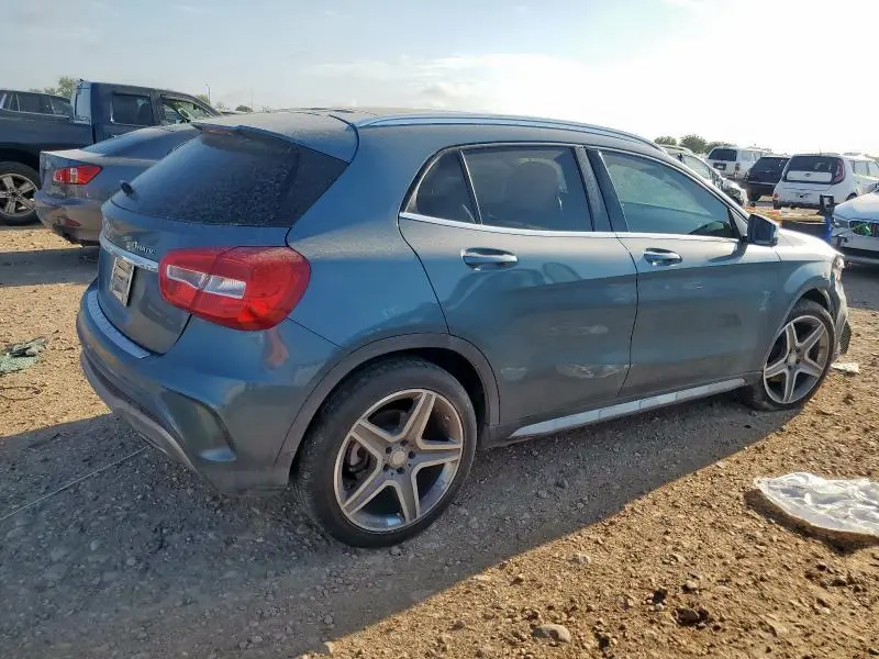 2015 MERCEDES-BENZ GLA 250 4MATIC  