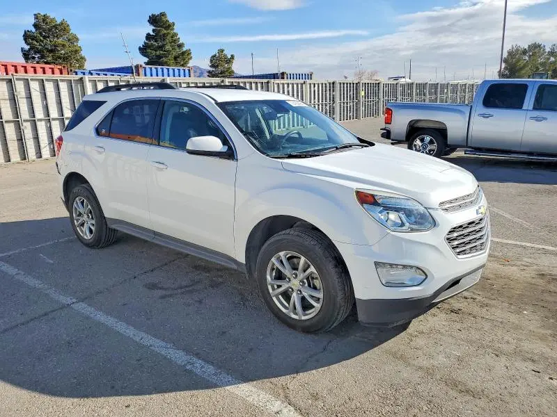 2017 CHEVROLET EQUINOX LT  