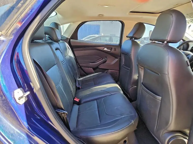 2016 FORD FOCUS TITANIUM  