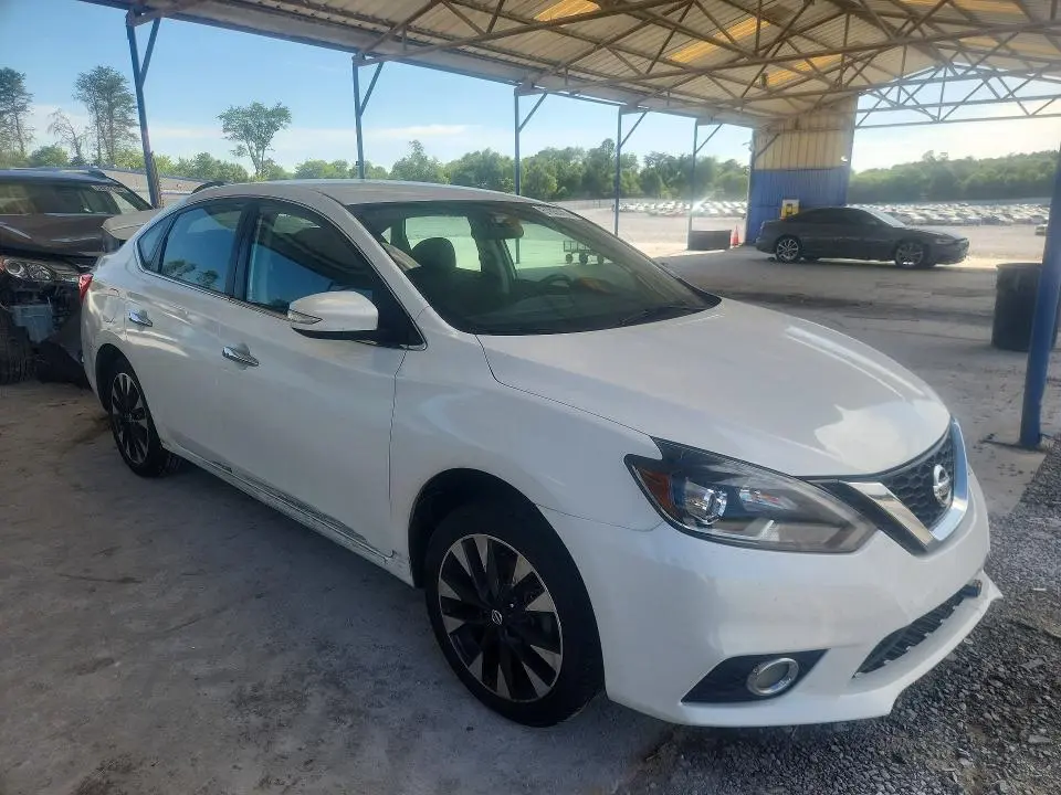 2019 NISSAN SENTRA SR  