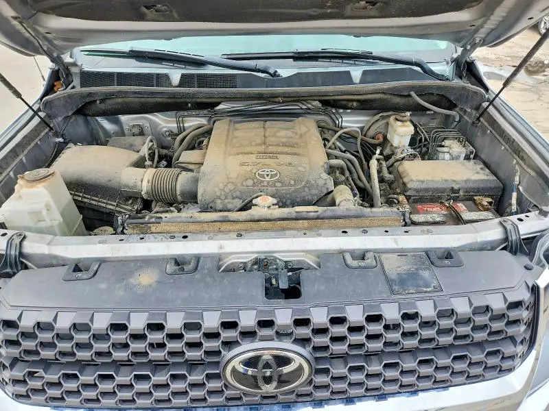 2019 TOYOTA TUNDRA SR5  