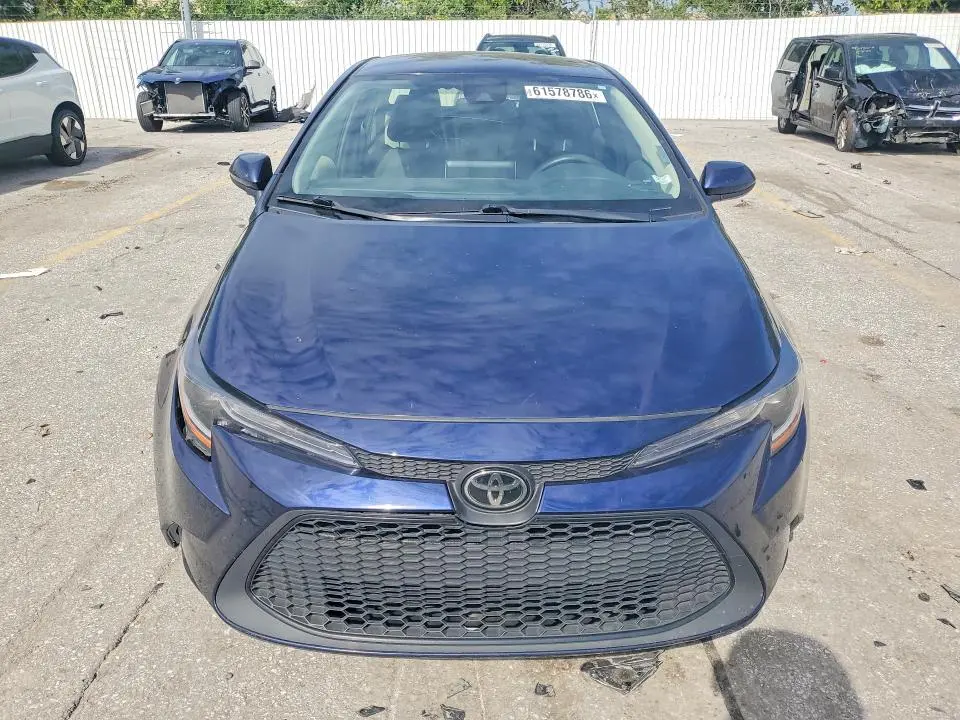 2021 TOYOTA COROLLA LE  