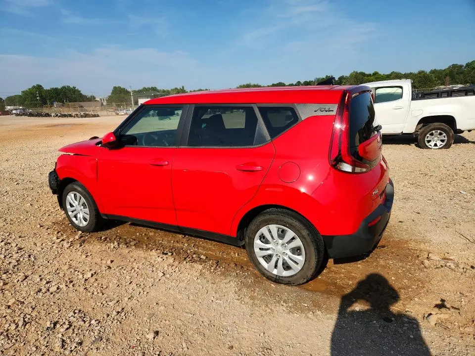 2022 KIA SOUL LX  