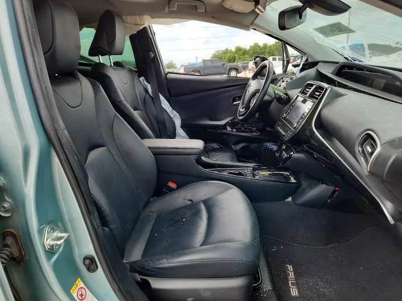 2020 TOYOTA PRIUS XLE AWD-E  