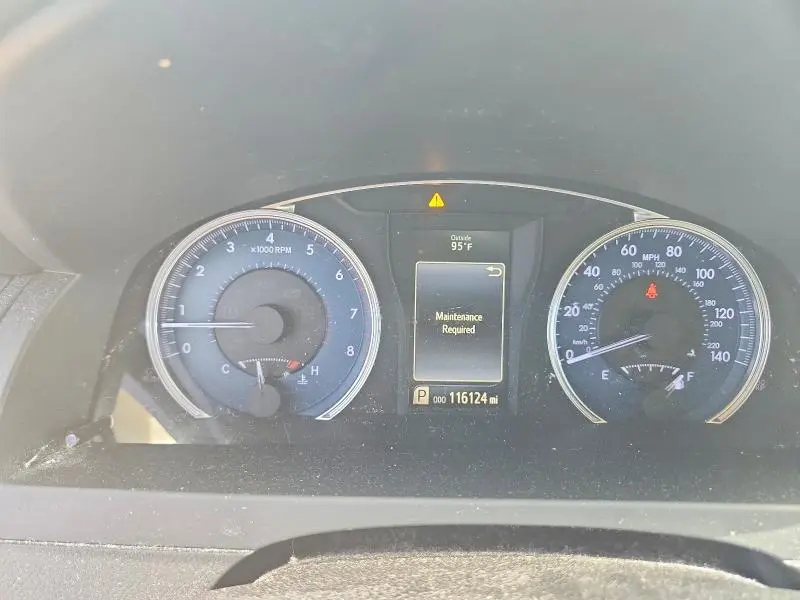 2017 TOYOTA CAMRY LE  