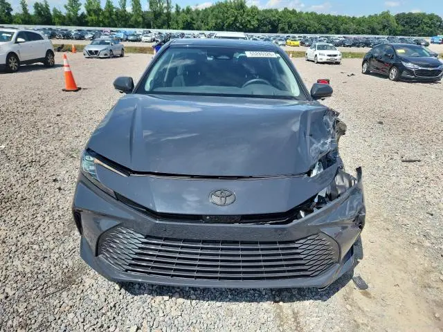 2025 TOYOTA CAMRY XLE  