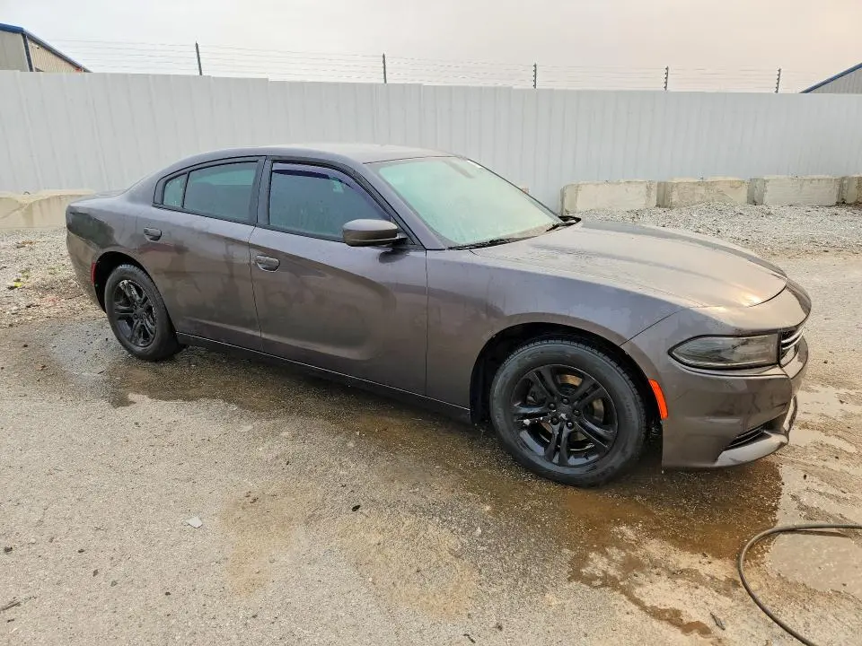 2015 DODGE CHARGER SE  