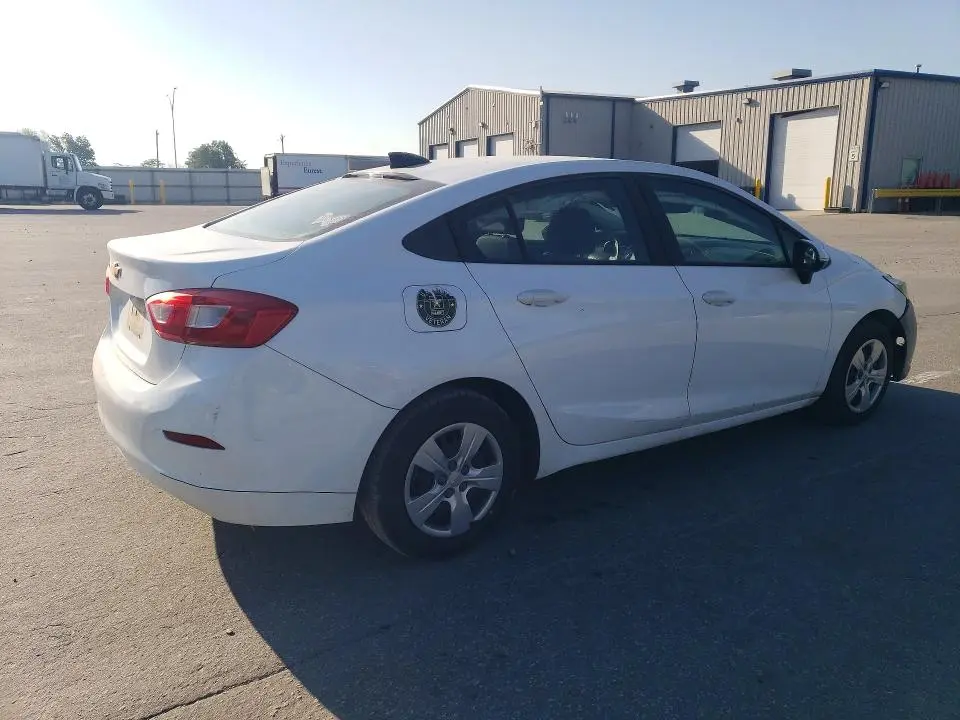 2017 CHEVROLET CRUZE LS  