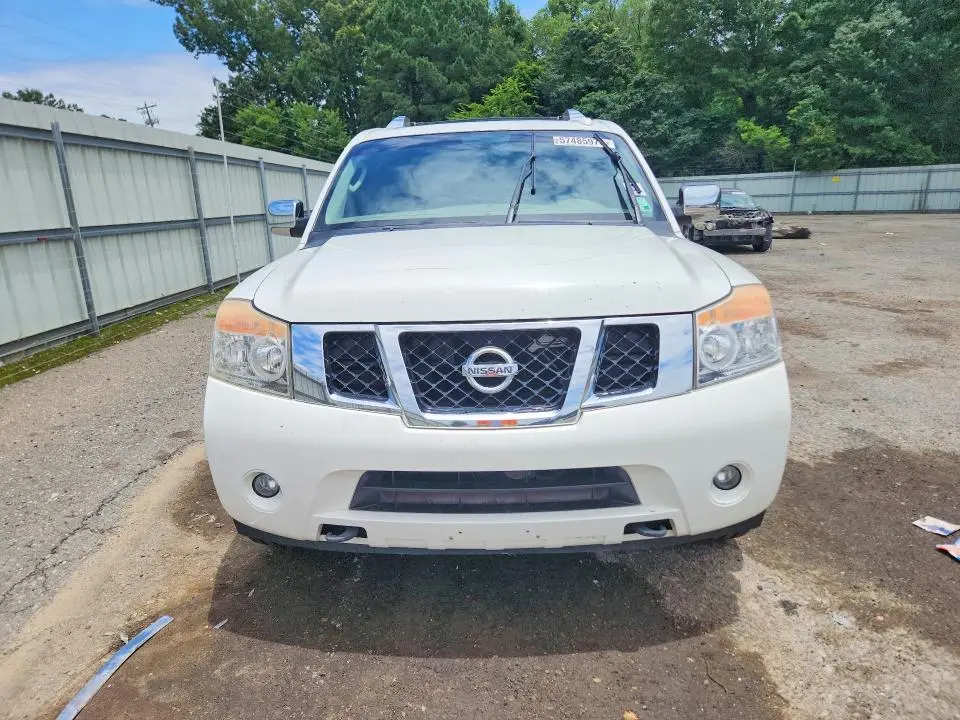 2011 NISSAN ARMADA SV  