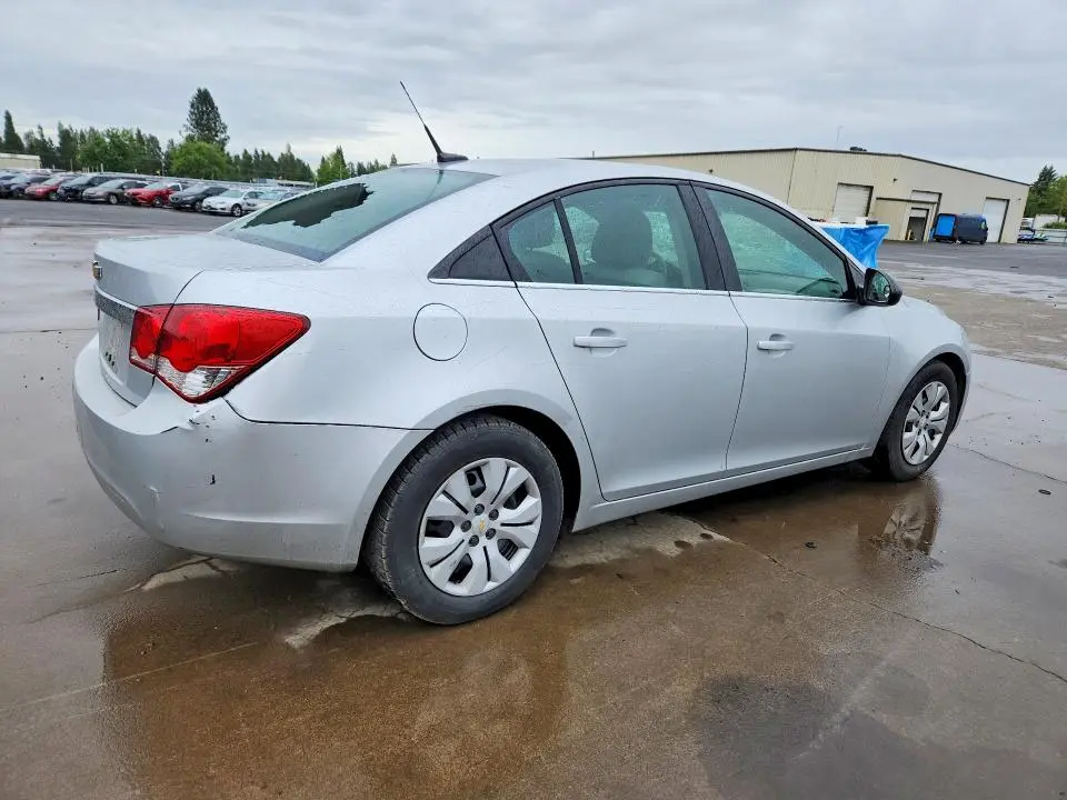 2012 CHEVROLET CRUZE LS  