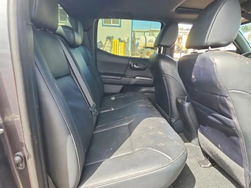 2020 TOYOTA TACOMA LIMITED  
