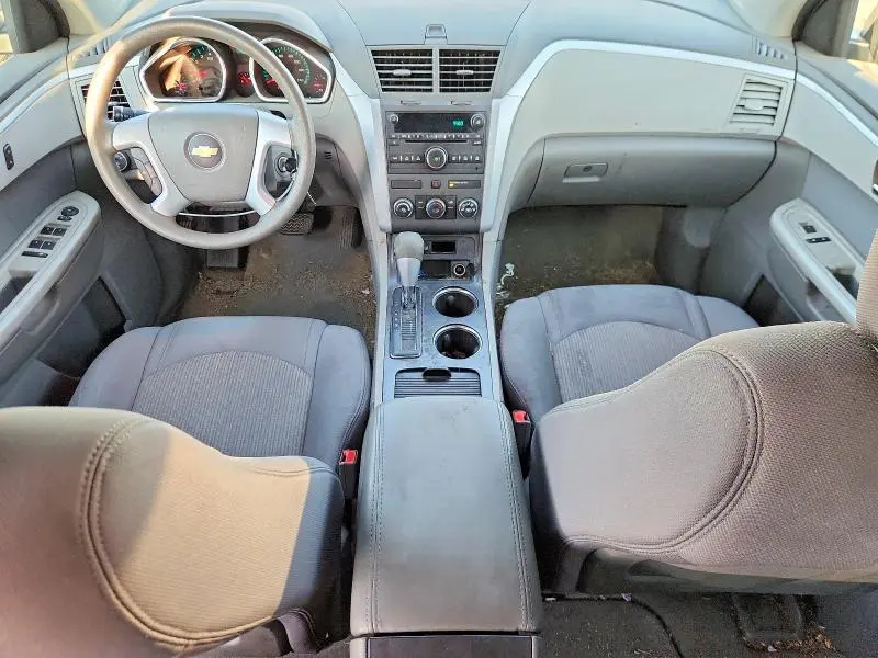 2012 CHEVROLET TRAVERSE LS  