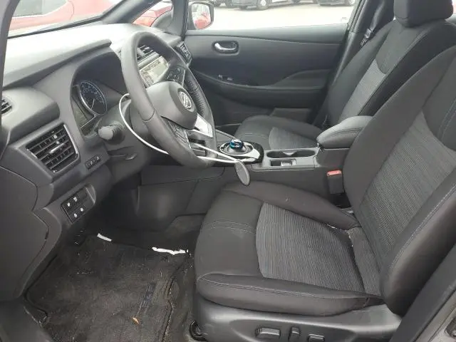 2025 NISSAN LEAF SV PLUS  