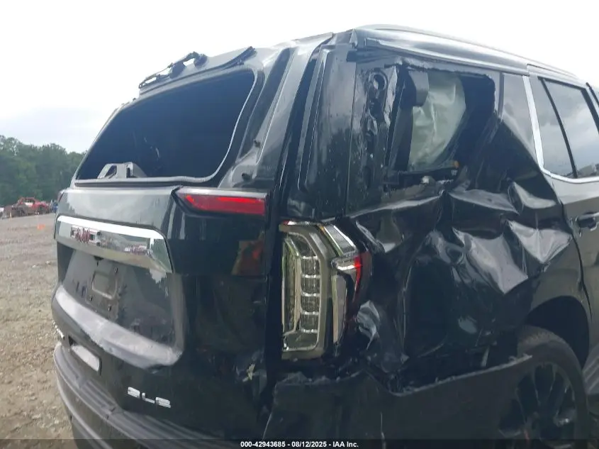 2022 GMC YUKON 4WD SLE