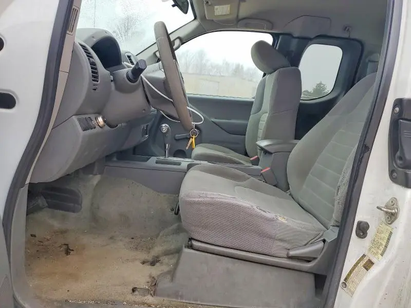 2016 NISS FRONTIER S