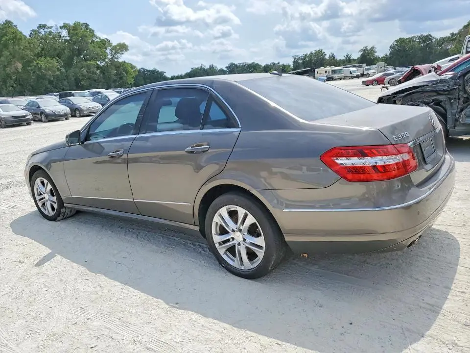 2010 MERCEDES-BENZ E 350  
