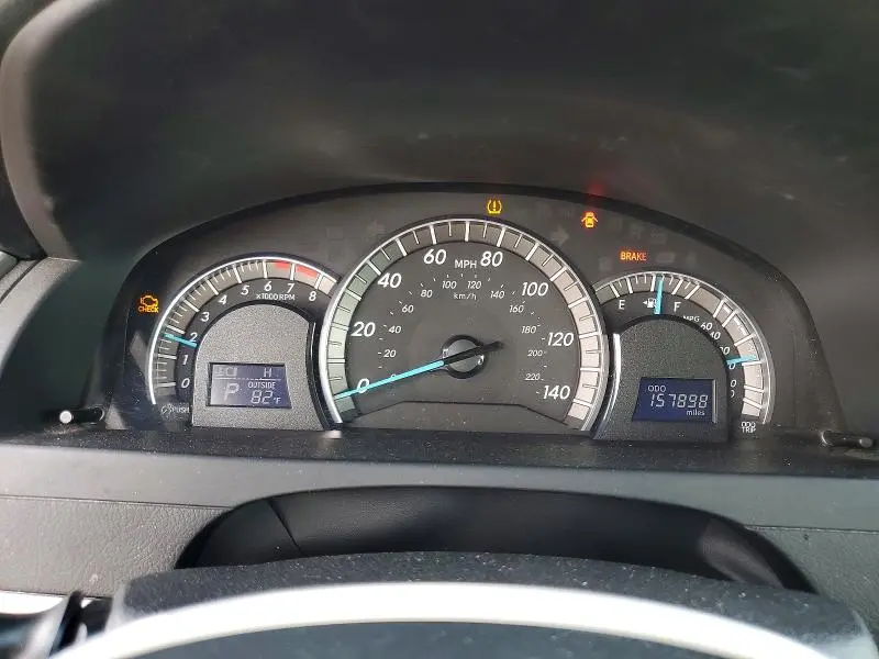 2013 TOYOTA CAMRY SE  