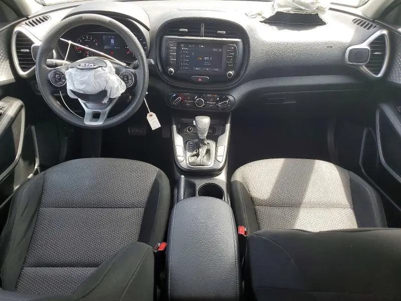 2021 KIA SOUL LX  