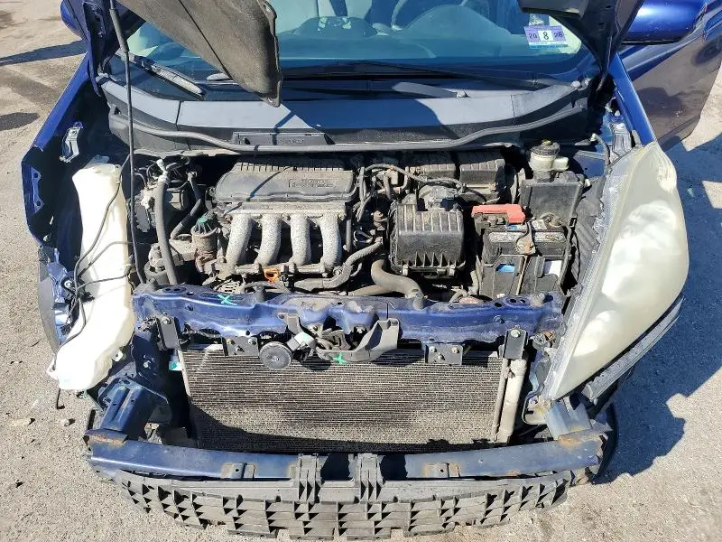 2013 HONDA FIT   
