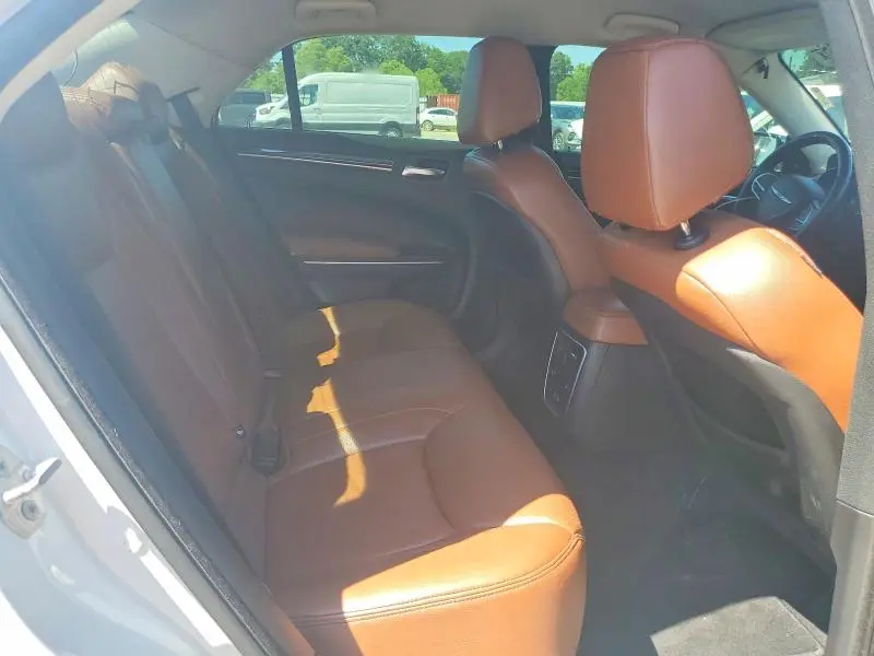 2018 CHRYSLER 300 LIMITED  