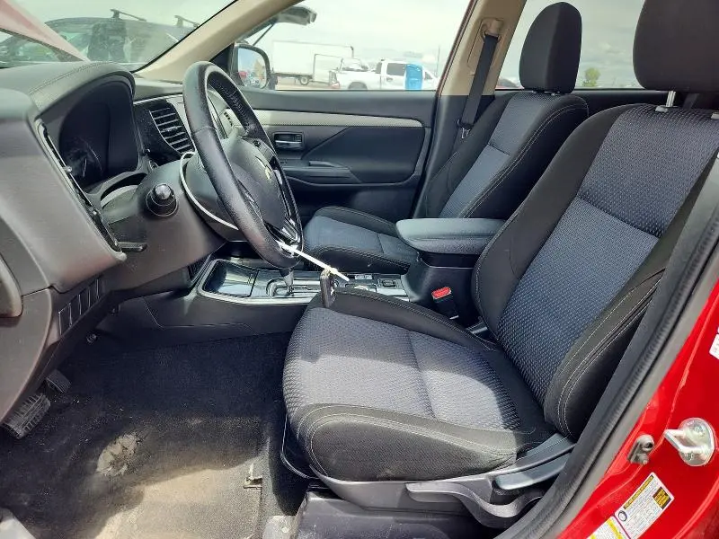 2018 MITSUBISHI OUTLANDER SE  
