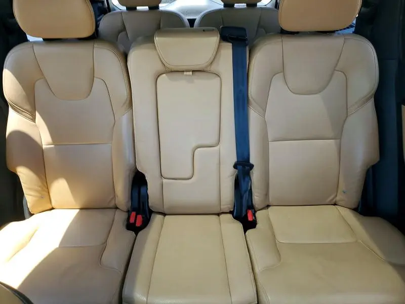 2018 VOLVO XC90 T5  