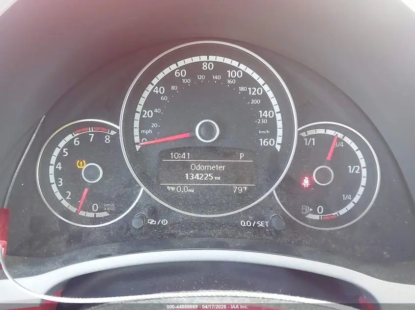 2014 VOLKSWAGEN BEETLE 1.8T