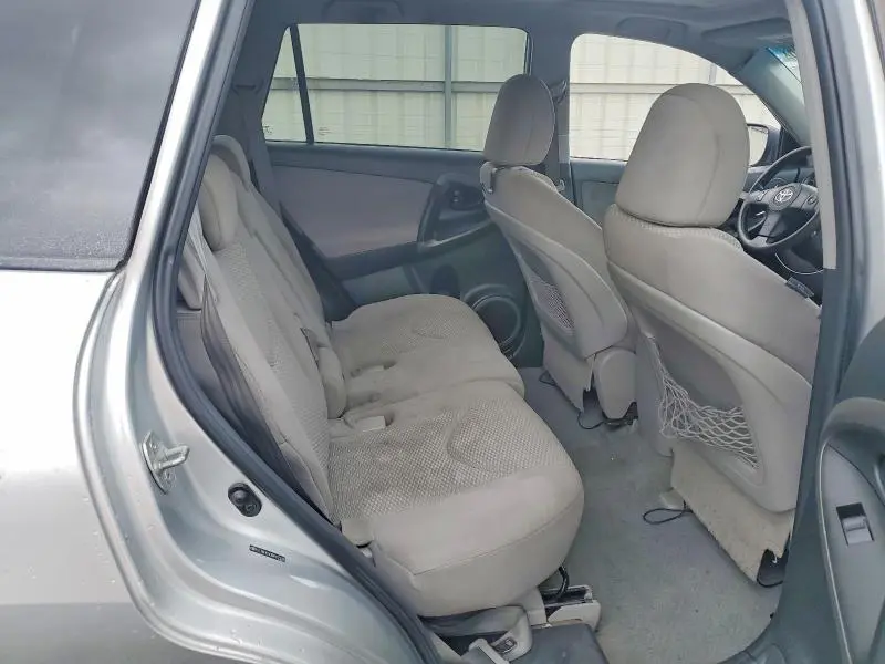 2011 TOYOTA RAV4 BASE  