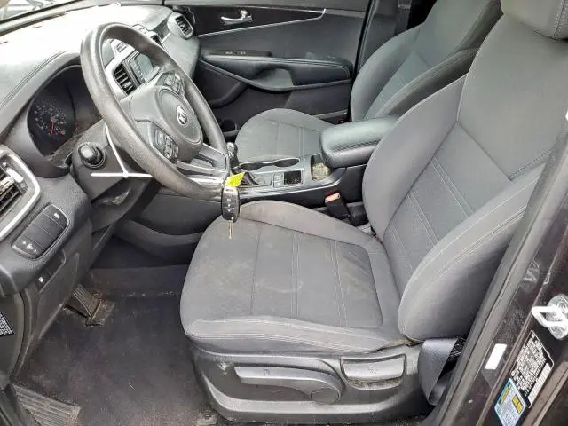 2017 KIA SORENTO LX  