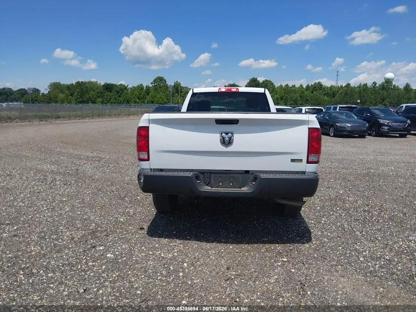 2017 RAM 1500 TRADESMAN  4X2 8' BOX