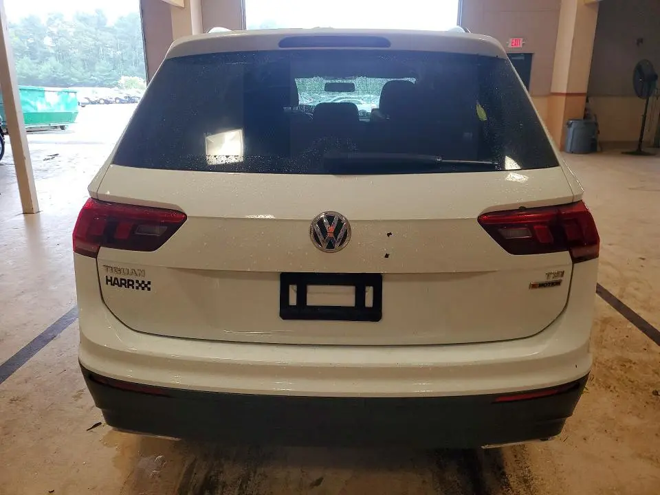 2018 VOLKSWAGEN TIGUAN S  