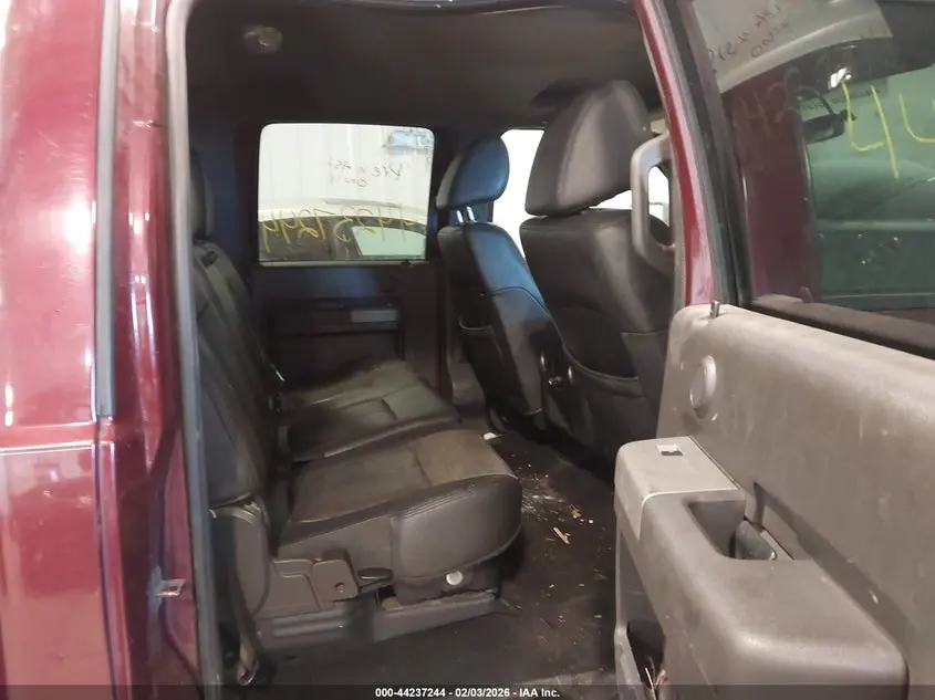 2011 FORD F-250 LARIAT