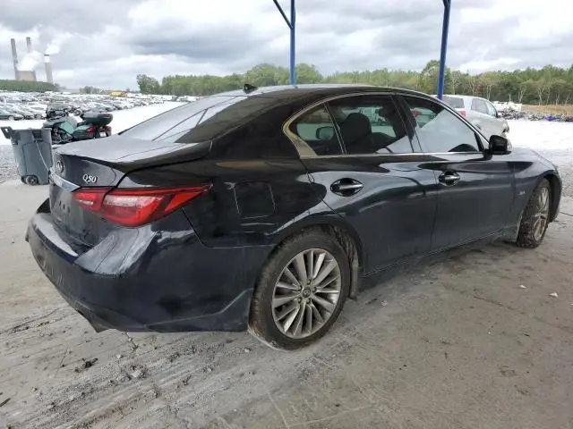 2018 INFINITI Q50 LUXE  