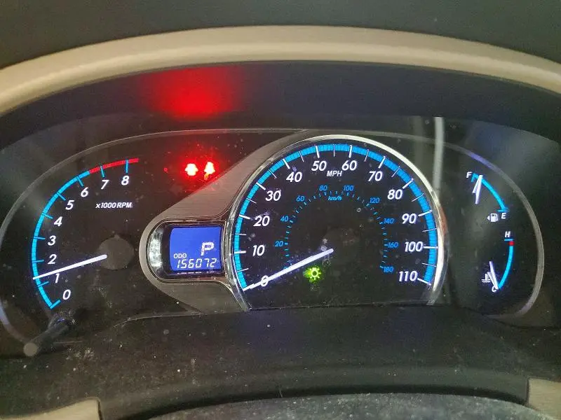 2013 TOYOTA SIENNA XLE 7-PASSENGER  
