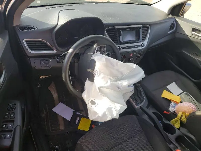 2020 HYUNDAI ACCENT SE  