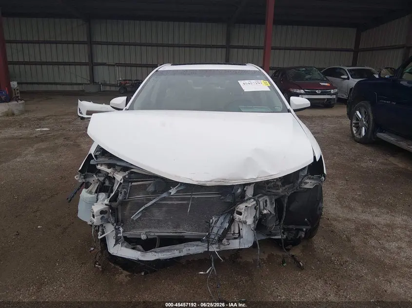 2012 TOYOTA CAMRY HYBRID XLE